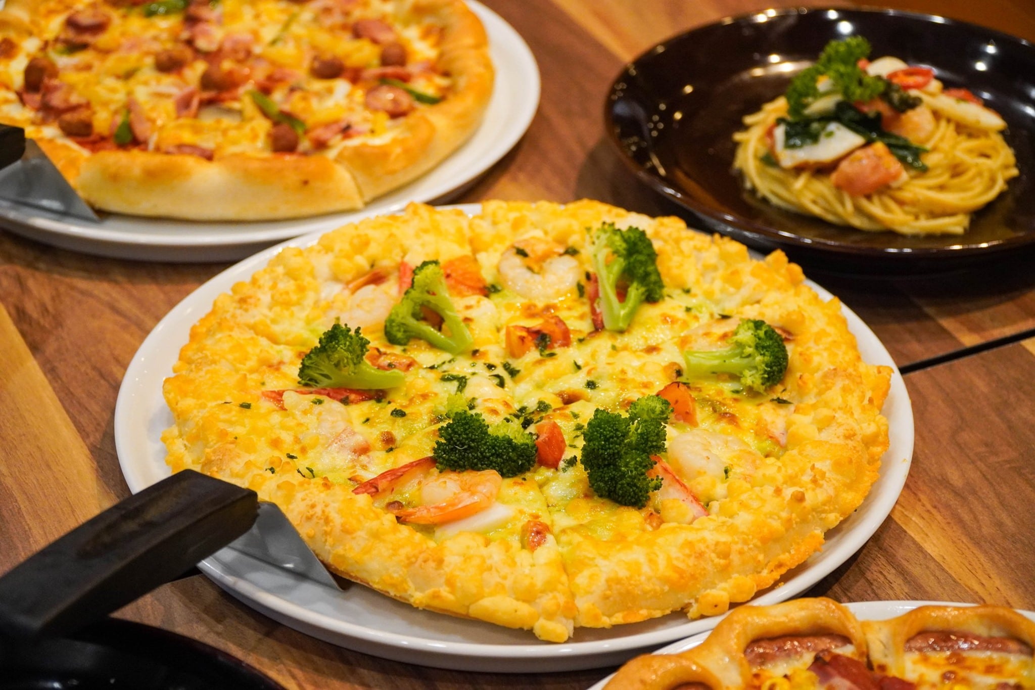 The pizzas here are rich and hearty